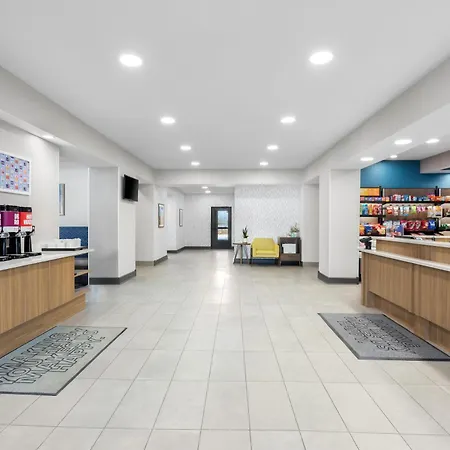 Hampton Inn & Suites Chicago Deer Park