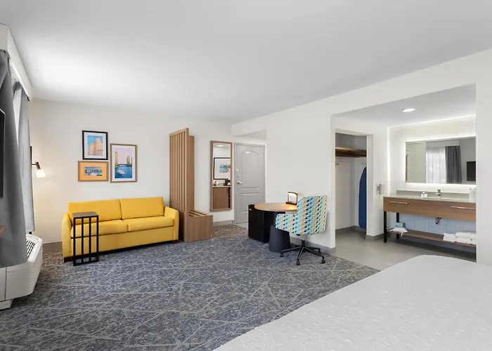 Hotel Hampton & Chicago